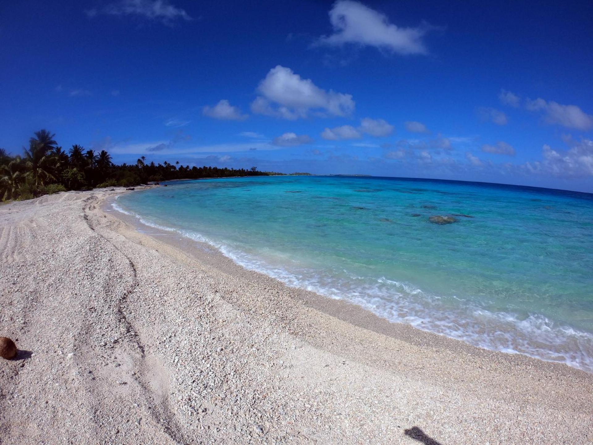 Moana Breeze Rangiroa - Rental Car Included - Air Conditioning - Wi-Fi Tiputa Luaran gambar